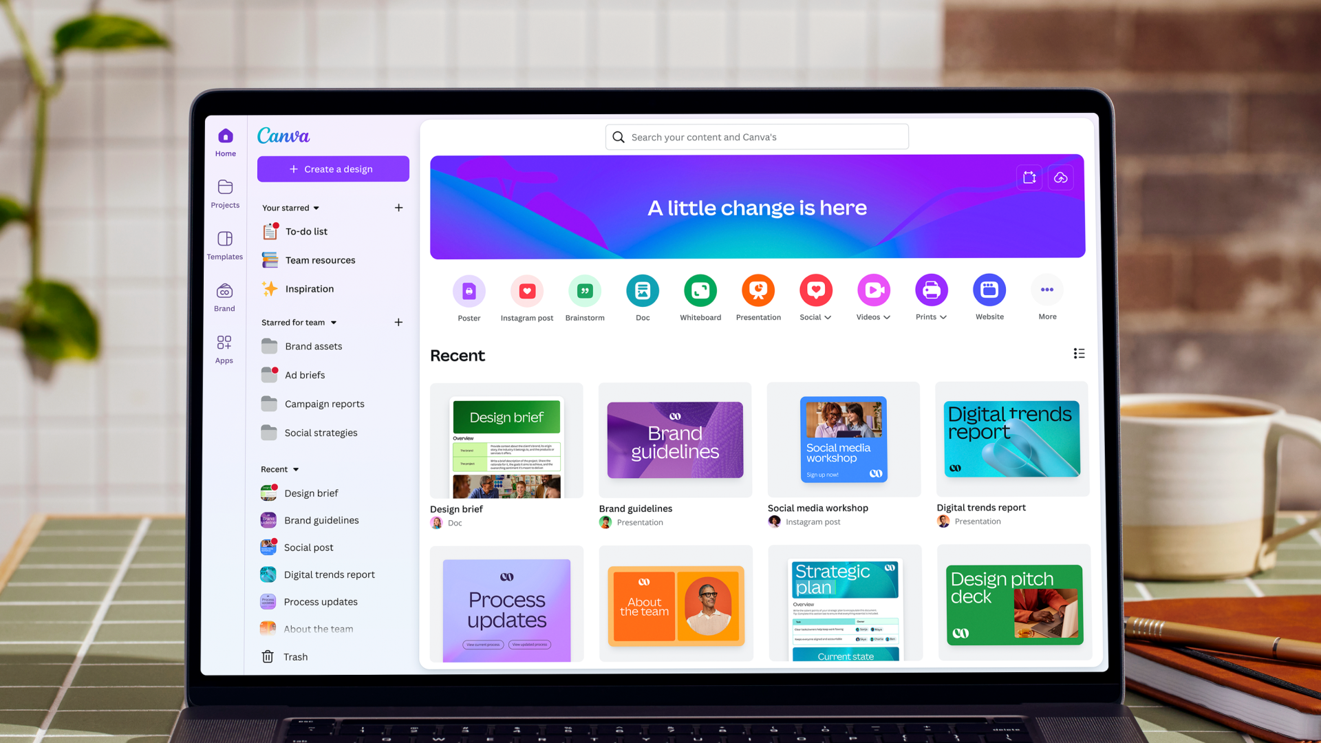 PicTech AI 自动移除背景工具界面